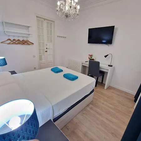 Flor Bed & Breakfast